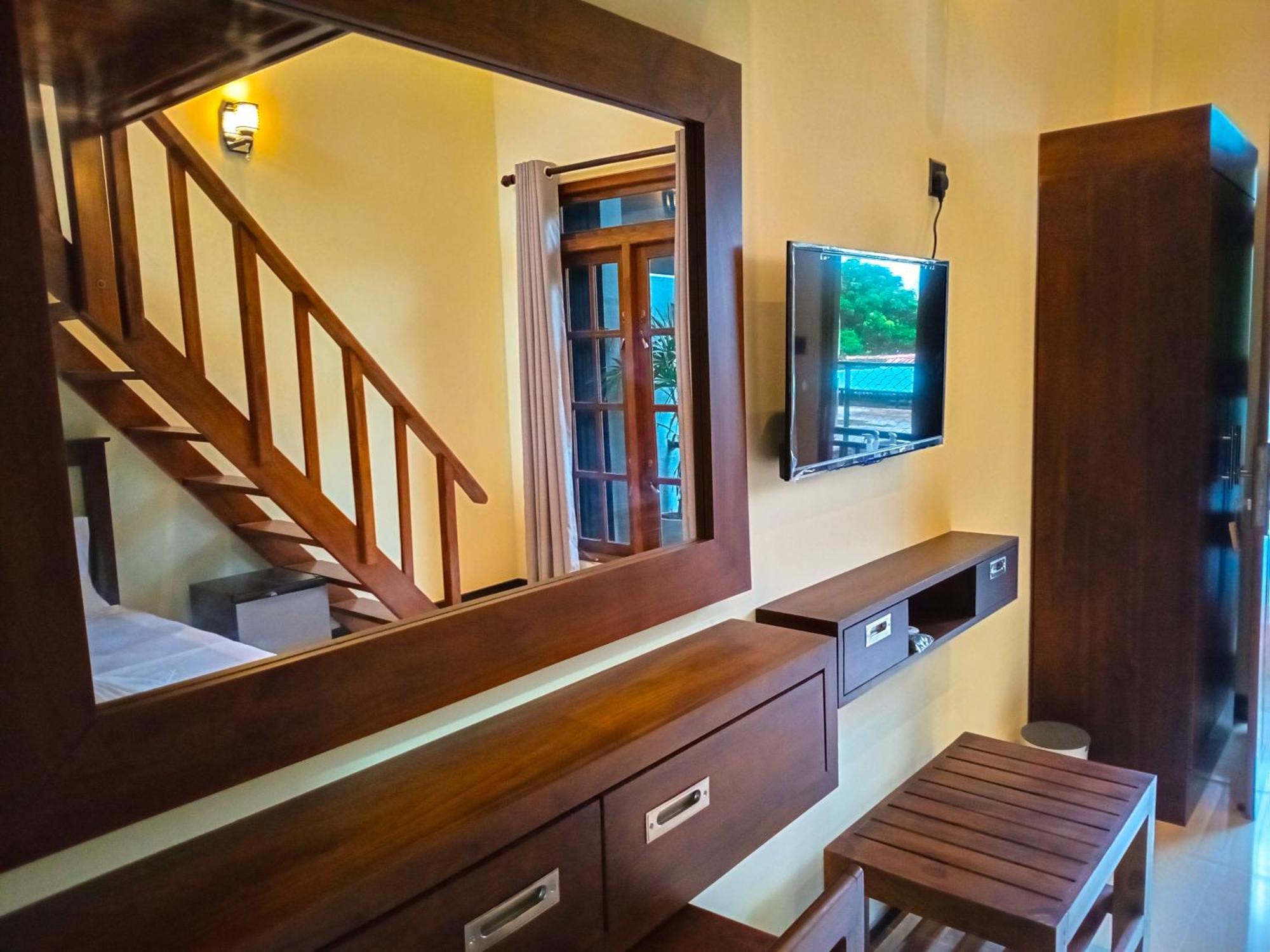 Coffee House Dambulla Hotel Room photo